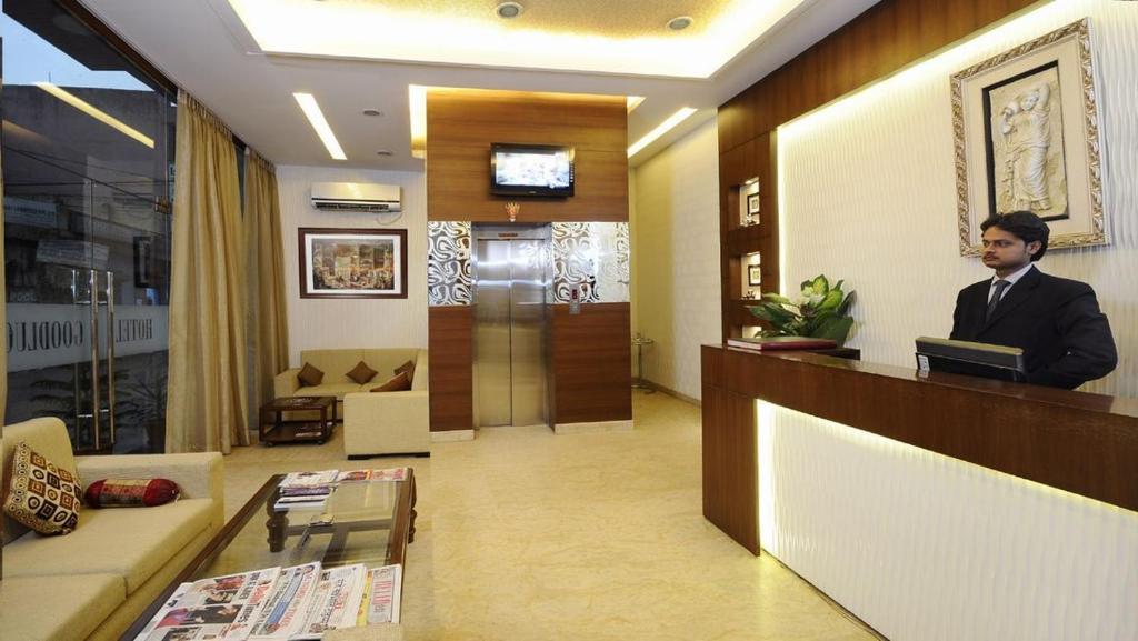 Airport Hotel Goodluck New Delhi Exterior photo